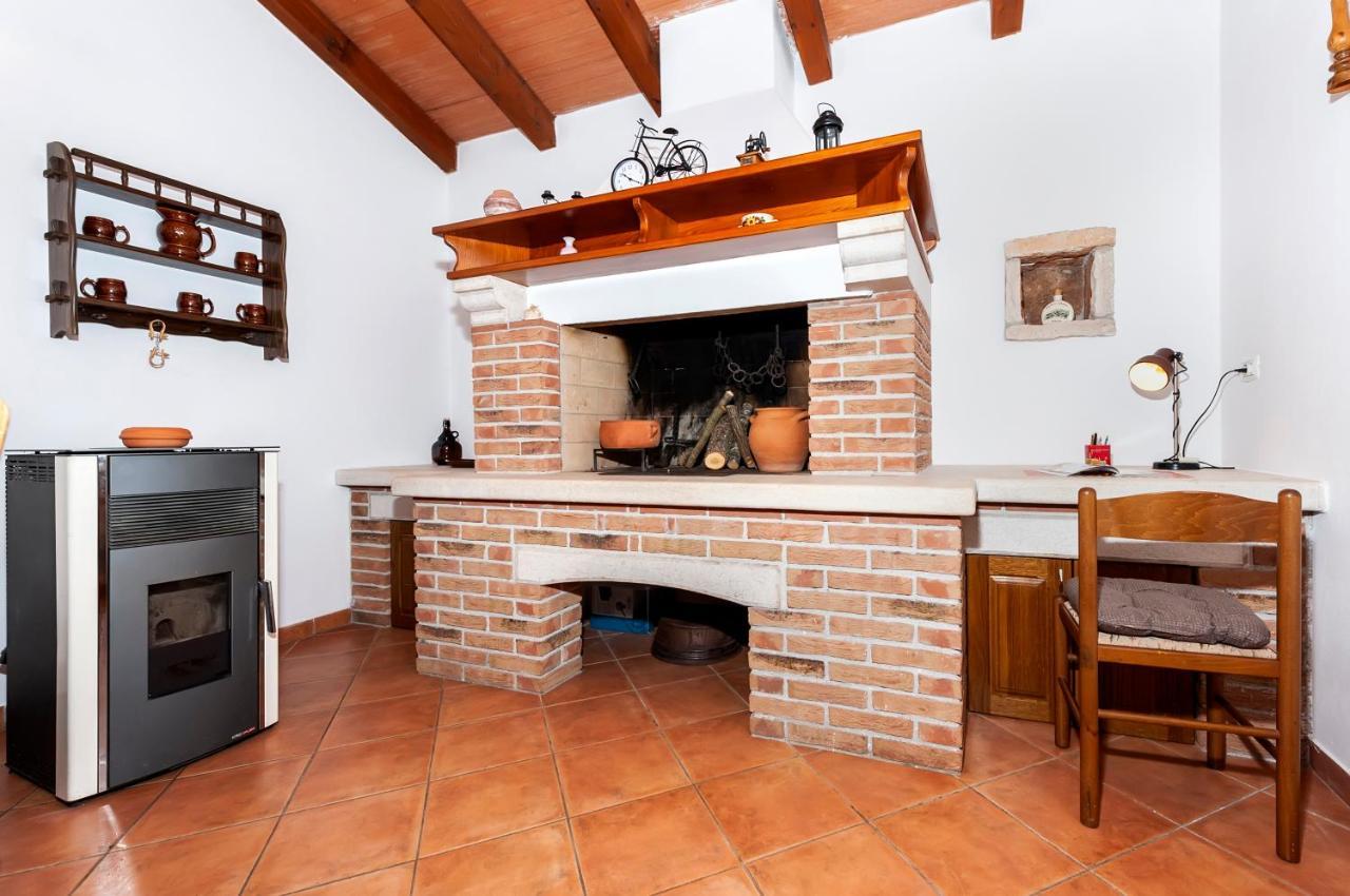 House Ulika Appartement Bale Buitenkant foto